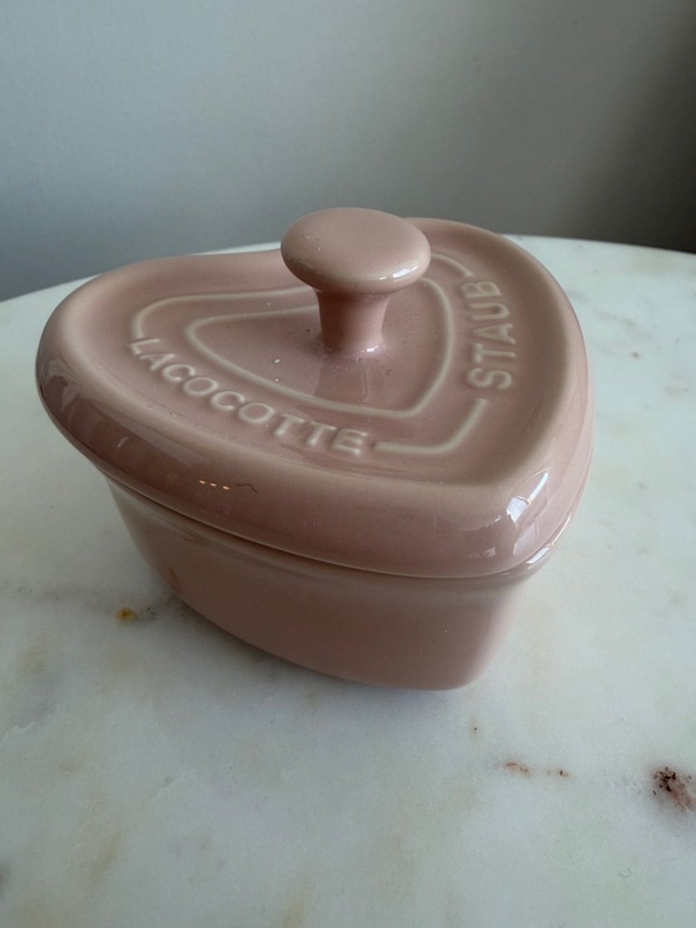 STAUB Heart Mini Cocotte Heart Ramekin Covered Pale Pink 4” NWOT